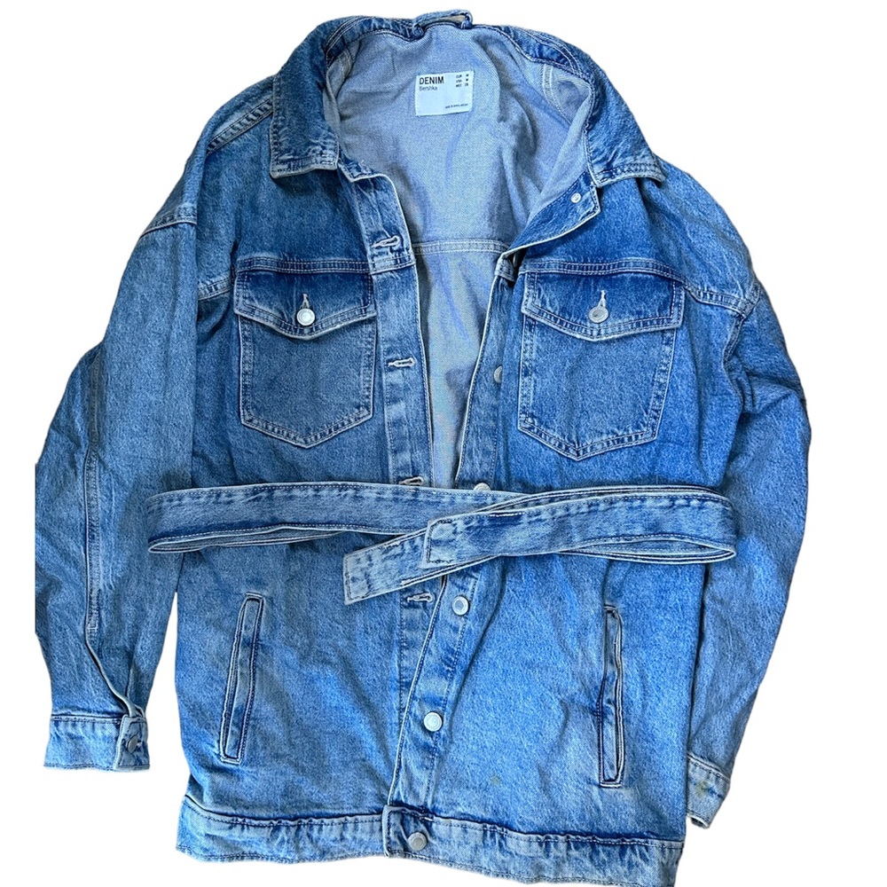 Oversized denim jacket